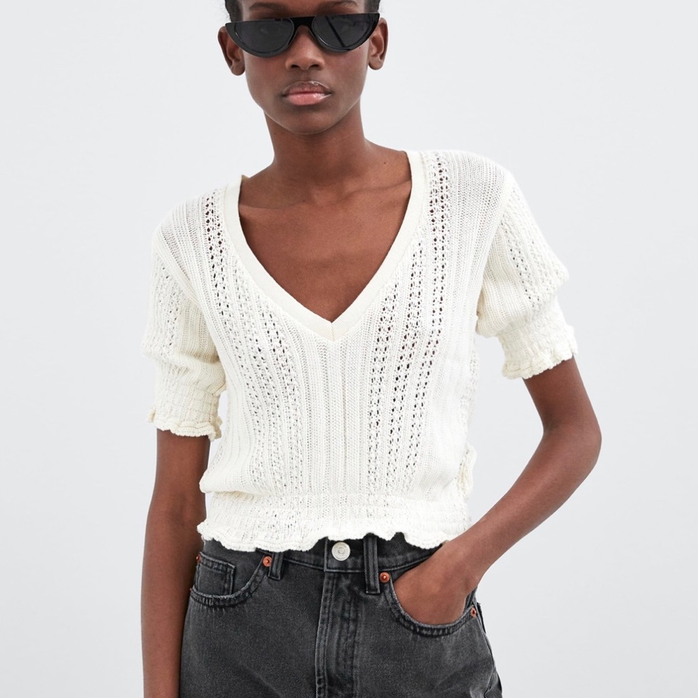 Zara Cream V Neck Crochet Knit Sweater Top M